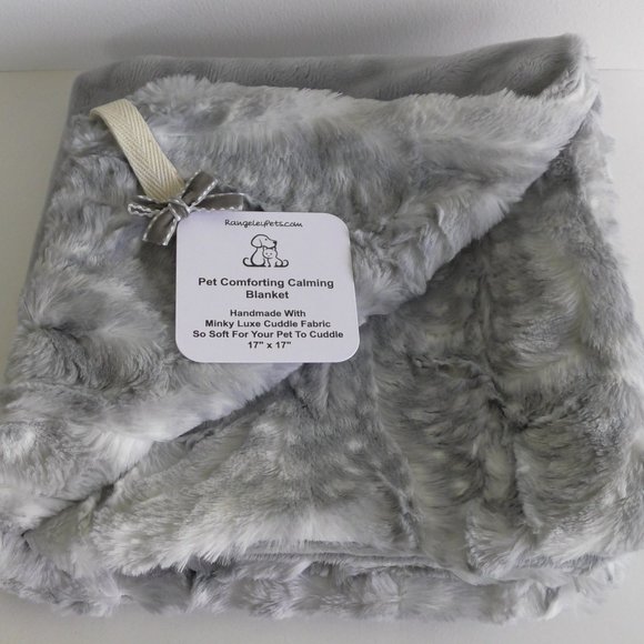 Gray Fawn Pet Comforting Calming Blanket - Picture 7 of 7